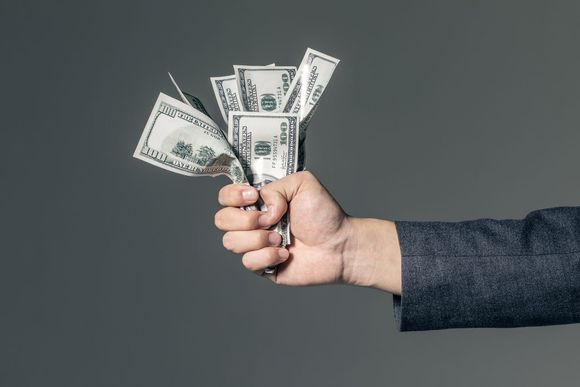 南京讨债公司的“成功后收费”模式靠谱吗？